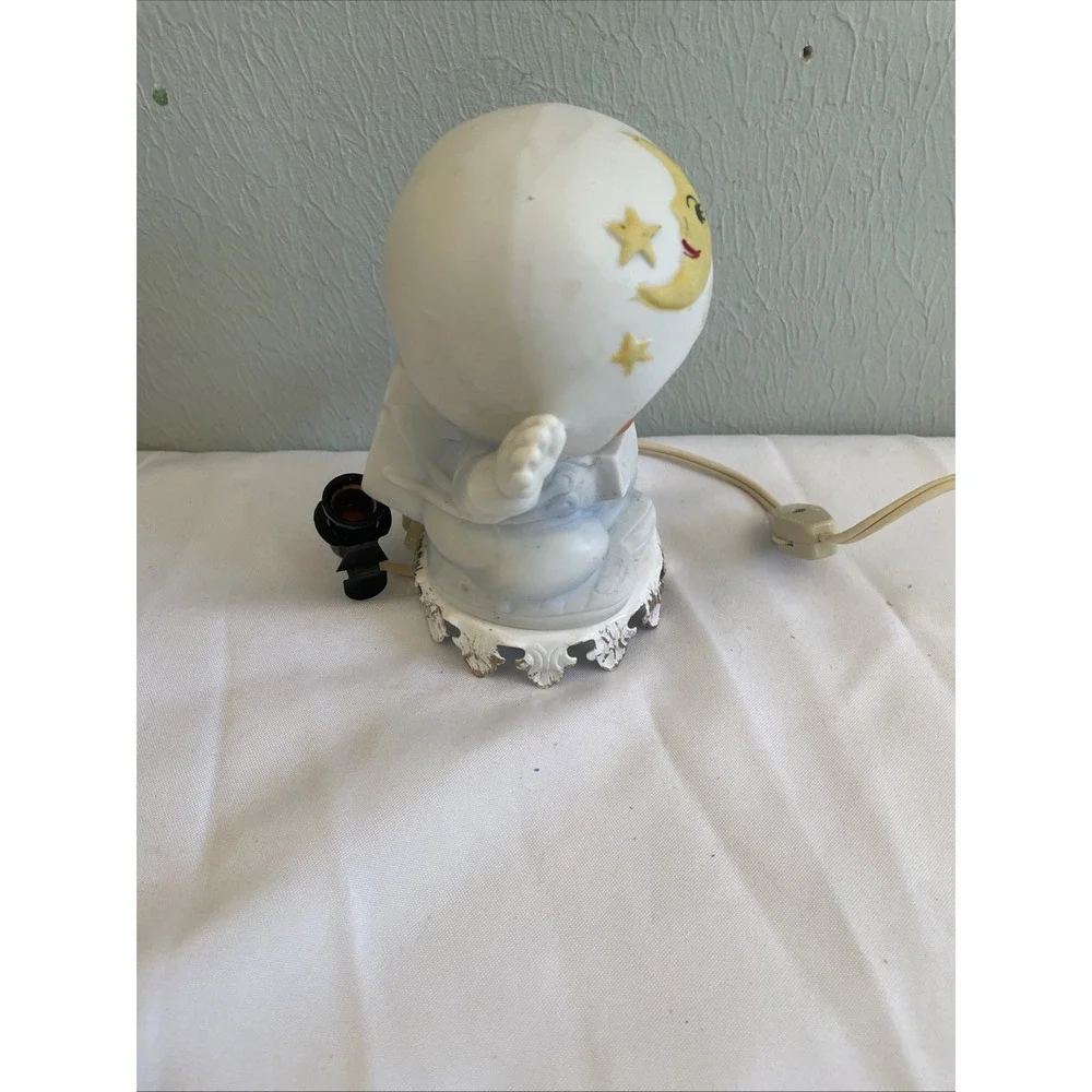 aladdin vintage astronaut